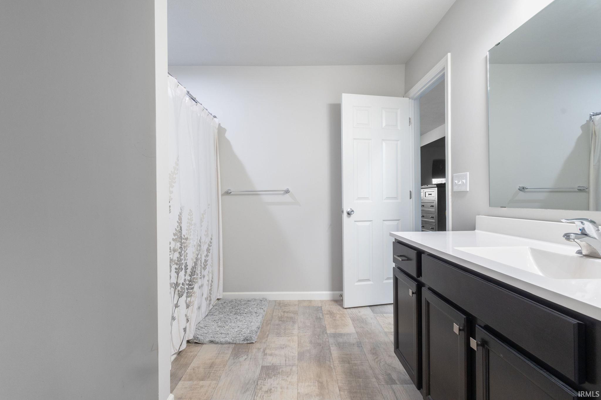 South Bend, Indiana 46619, United States, 3 Bedrooms Bedrooms, ,2 BathroomsBathrooms,Residential,Active,231221