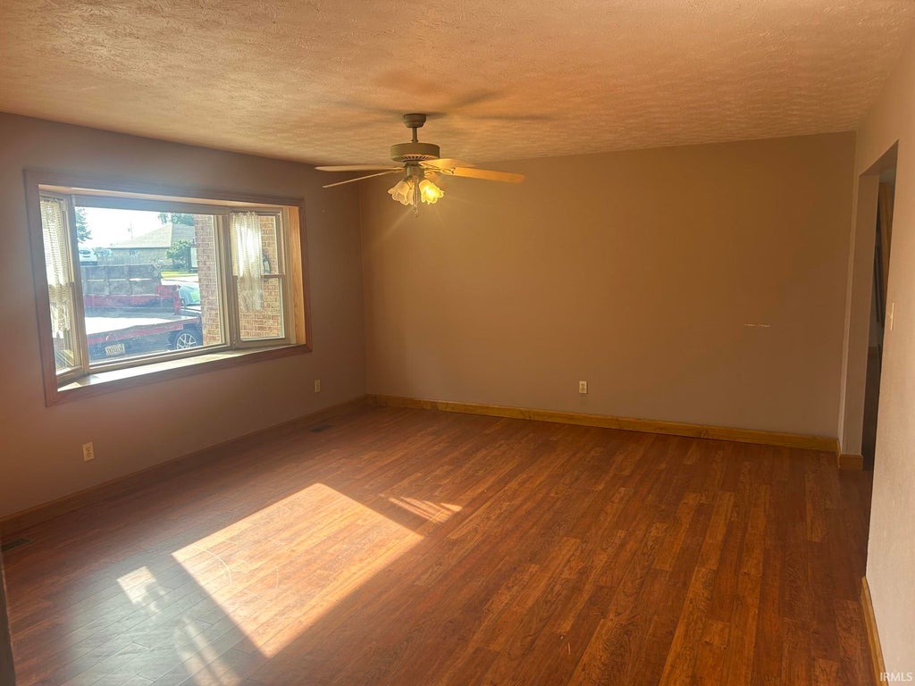 Photo of 3350 Elm Swamp Road, Lebanon, IN 46052 (MLS # 202637682)