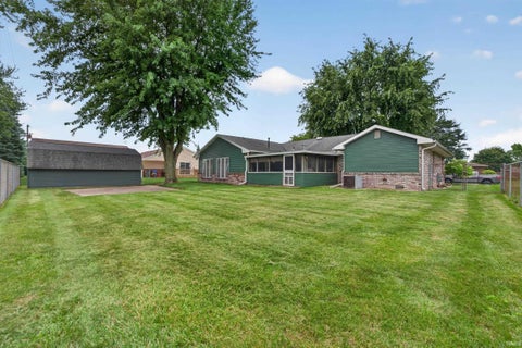 Tiny photo for 1604 E CADILLAC Drive, Kokomo, IN 46902 (MLS # 202632585)
