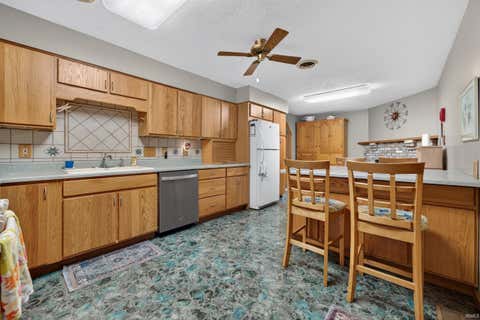 Tiny photo for 1604 E CADILLAC Drive, Kokomo, IN 46902 (MLS # 202632585)