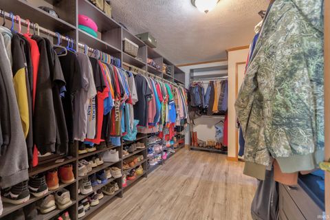 Tiny photo for 9596 W 575 S, Owensville, IN 47665 (MLS # 202538517)