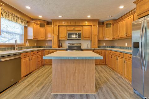 Tiny photo for 9596 W 575 S, Owensville, IN 47665 (MLS # 202538517)