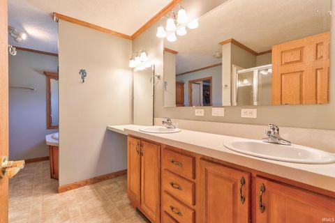 Tiny photo for 9596 W 575 S, Owensville, IN 47665 (MLS # 202538517)