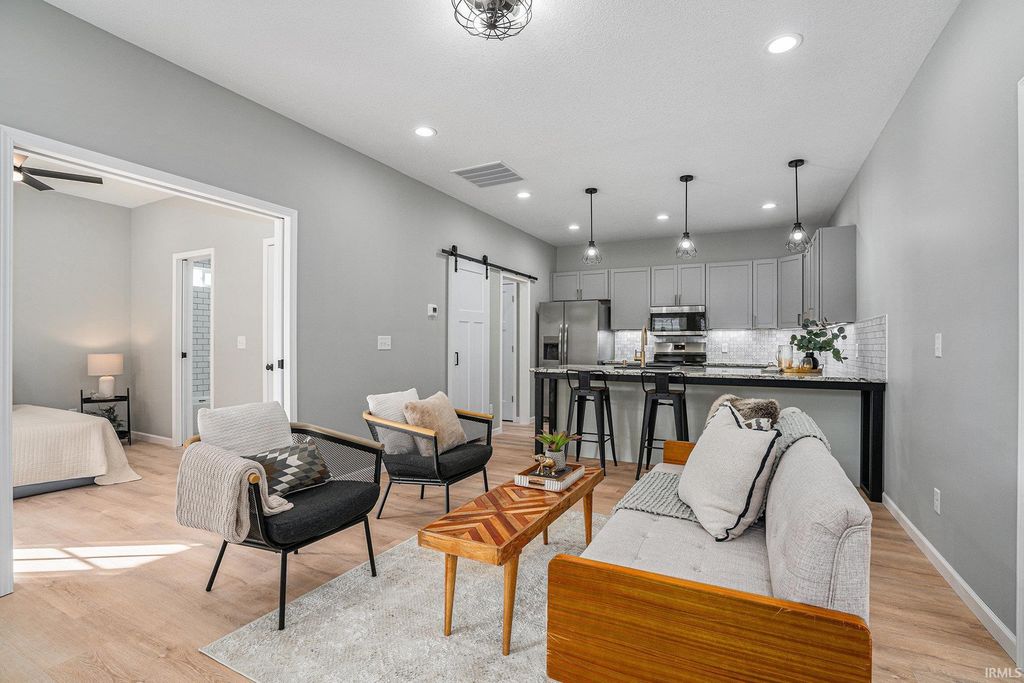 Photo of 102 S Seventh Street, Pierceton, IN 46562 (MLS # 202544618)