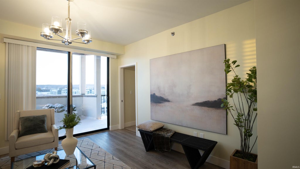 Photo of 116 Mishawaka Ave Avenue #401, Mishawaka, IN 46545 (MLS # 202641853)