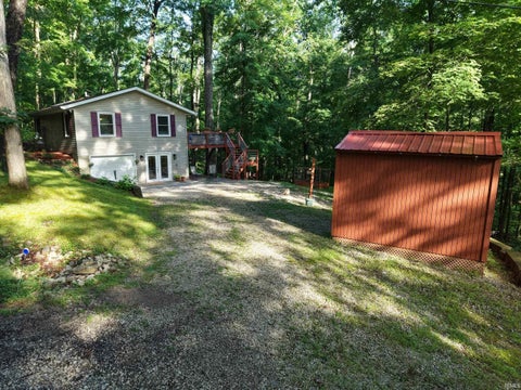 Tiny photo for 7467 E Windfree Lane, Bloomington, IN 47401 (MLS # 202624692)