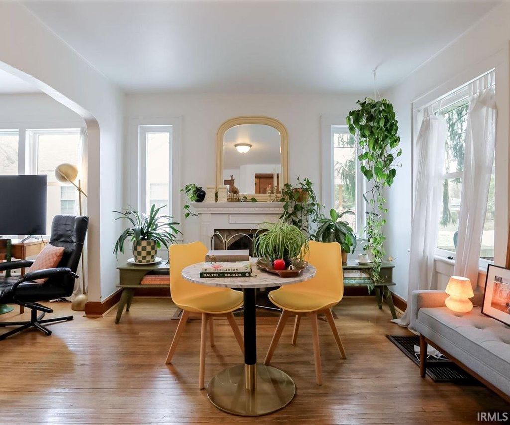 Photo of 626 S Mitchell Street, Bloomington, IN 47401 (MLS # 202610818)