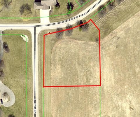 Photo of Lot 1 W. Kim Rd and N. Striker Road, Peru, IN 46970 (MLS # 202146742)