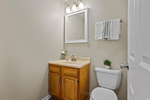 Tiny photo for 328 W Jefferson Street, Upland, IN 46911 (MLS # 202541269)