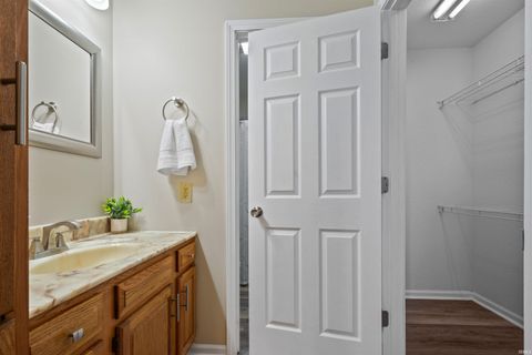 Tiny photo for 328 W Jefferson Street, Upland, IN 46911 (MLS # 202541269)