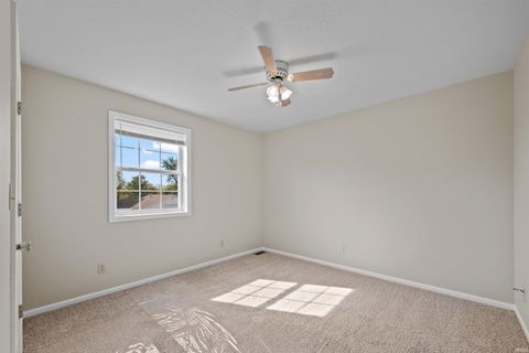 Tiny photo for 328 W Jefferson Street, Upland, IN 46911 (MLS # 202541269)