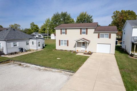 Tiny photo for 328 W Jefferson Street, Upland, IN 46911 (MLS # 202541269)