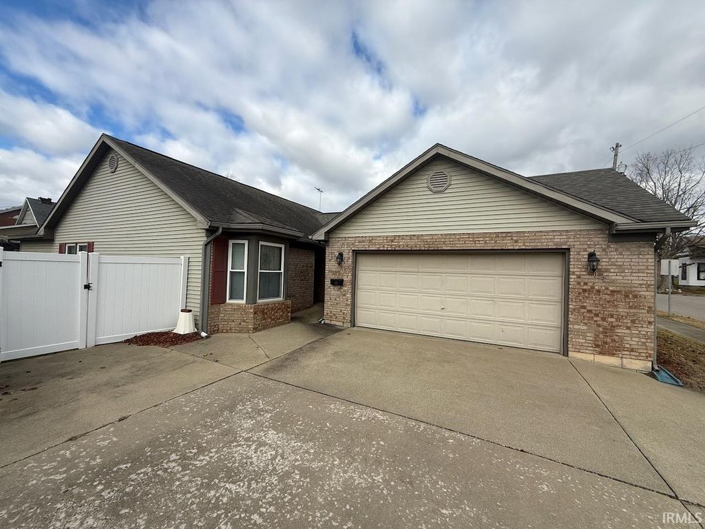 Photo of 209 S Gibson Street, Princeton, IN 47670 (MLS # 202547489)