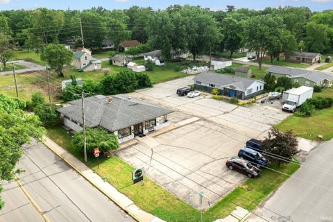 Tiny photo for 1300 Johnson Street, Elkhart, IN 46514 (MLS # 202624691)