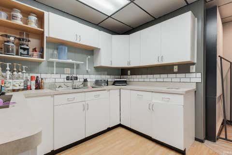 Tiny photo for 1300 Johnson Street, Elkhart, IN 46514 (MLS # 202624691)