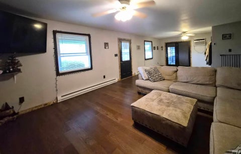 Tiny photo for 3744 N 1150 W, Flora, IN 46929 (MLS # 202640571)