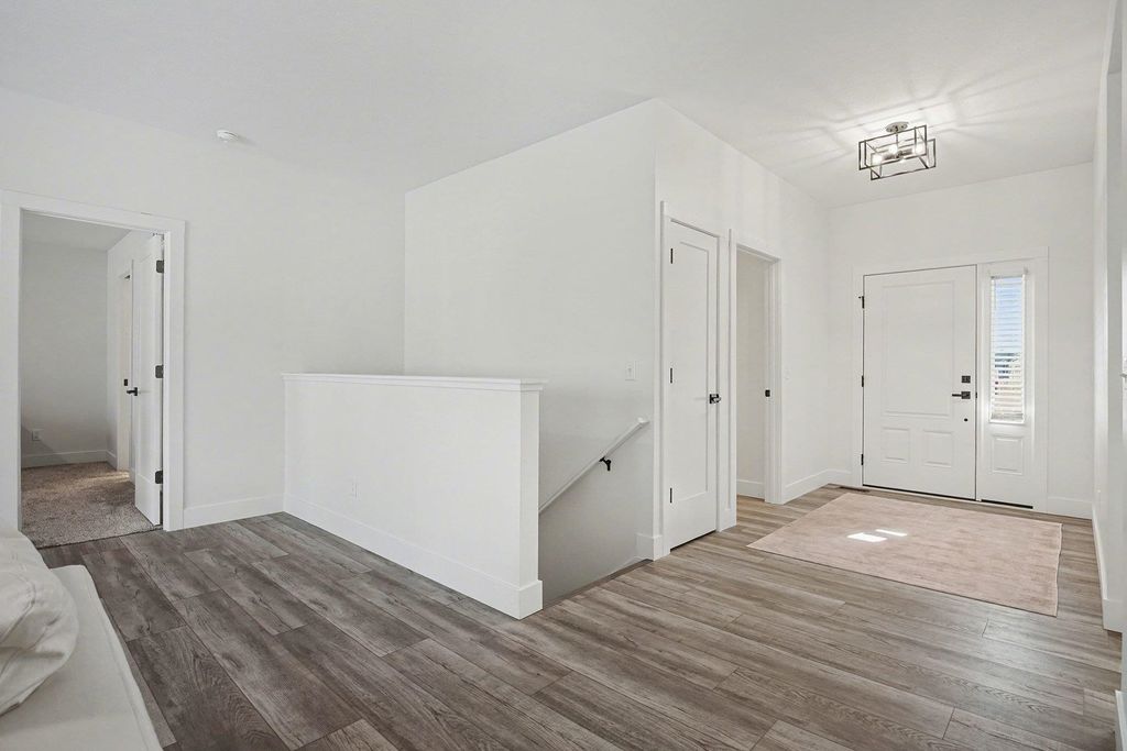 Photo of 2579 Timberstone Drive, Elkhart, IN 46514 (MLS # 202601285)