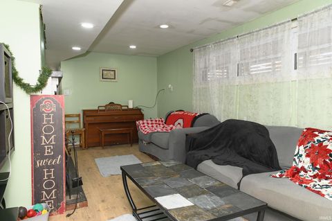 Tiny photo for 905 Jeff Drive, Kokomo, IN 46901 (MLS # 202549528)