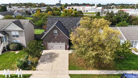 Tiny photo for 2816 Flagstone Way, Lafayette, IN 47909 (MLS # 202642563)