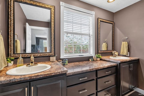 Tiny photo for 2816 Flagstone Way, Lafayette, IN 47909 (MLS # 202642563)