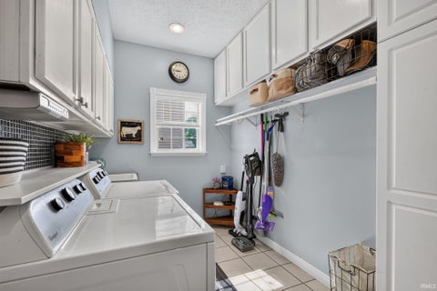 Tiny photo for 2816 Flagstone Way, Lafayette, IN 47909 (MLS # 202642563)