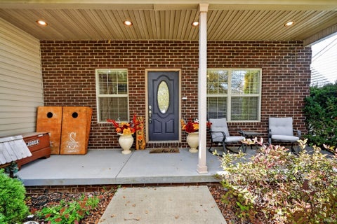 Tiny photo for 2816 Flagstone Way, Lafayette, IN 47909 (MLS # 202642563)
