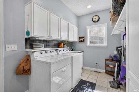 Tiny photo for 2816 Flagstone Way, Lafayette, IN 47909 (MLS # 202642563)