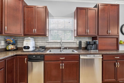 Tiny photo for 2816 Flagstone Way, Lafayette, IN 47909 (MLS # 202642563)