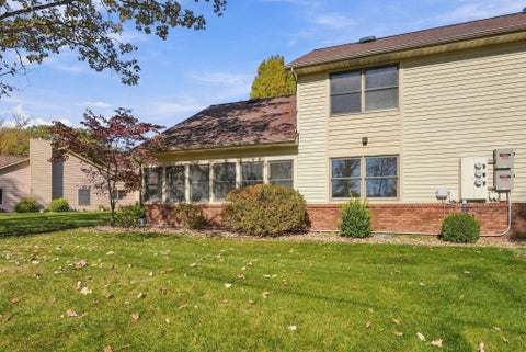 Tiny photo for 371 Baythorne Drive, Warsaw, IN 46580 (MLS # 202644947)