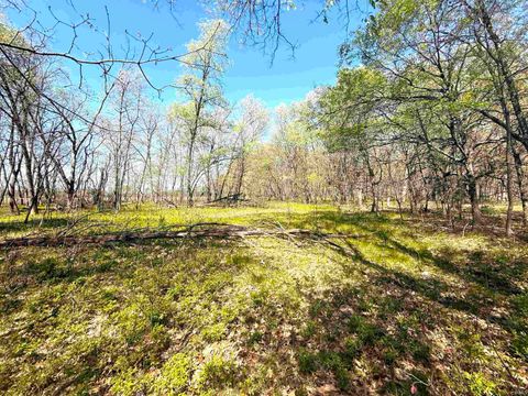 Tiny photo for 700 E 250 N, Grovertown, IN 46531 (MLS # 202618702)