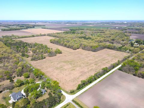 Tiny photo for 700 E 250 N, Grovertown, IN 46531 (MLS # 202618702)
