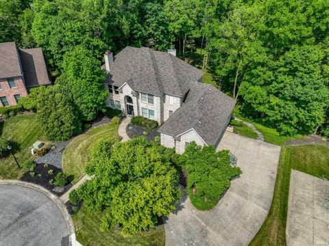 Photo of 11130 Crosstree Court, Fort Wayne, IN 46814 (MLS # 202626524)