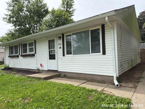 Tiny photo for 1101 Moccasin Trail, Kokomo, IN 46902 (MLS # 202620205)