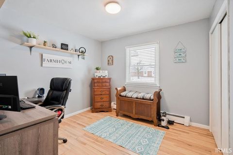 Tiny photo for 2025 ALTON Drive, Kokomo, IN 46901 (MLS # 202605810)