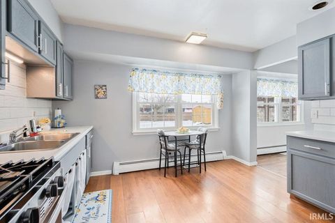 Tiny photo for 2025 ALTON Drive, Kokomo, IN 46901 (MLS # 202605810)