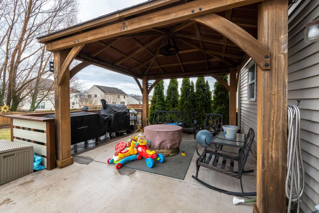 Photo of 8603 Springberry Drive, Fort Wayne, IN 46818 (MLS # 202607287)