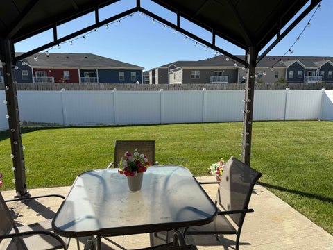 Tiny photo for 548 Caracol Court, Fort Wayne, IN 46845 (MLS # 202641572)
