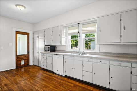 Tiny photo for 128 S 26th Street, Lafayette, IN 47904 (MLS # 202631233)