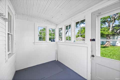 Tiny photo for 128 S 26th Street, Lafayette, IN 47904 (MLS # 202631233)