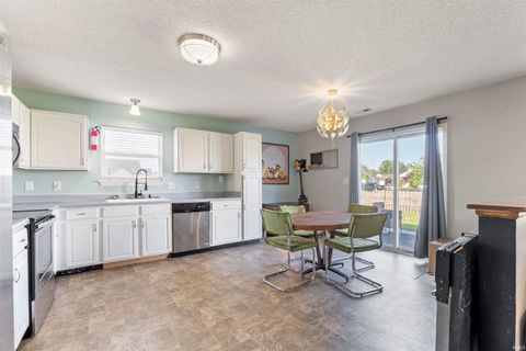 Tiny photo for 3002 Beachwalk Lane, Kokomo, IN 46902 (MLS # 202618427)