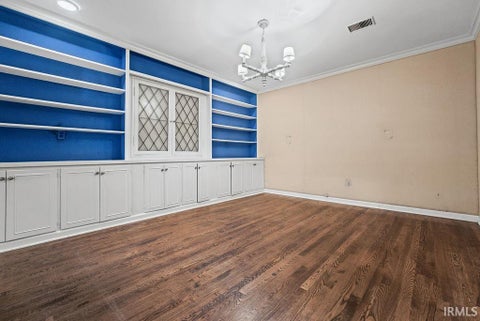 Tiny photo for 648 S Woodscrest Drive, Bloomington, IN 47401 (MLS # 202642104)