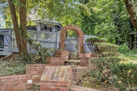 Tiny photo for 648 S Woodscrest Drive, Bloomington, IN 47401 (MLS # 202642104)