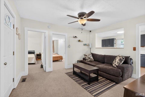 Tiny photo for 606 S Park Place, Fowler, IN 47944 (MLS # 202642109)