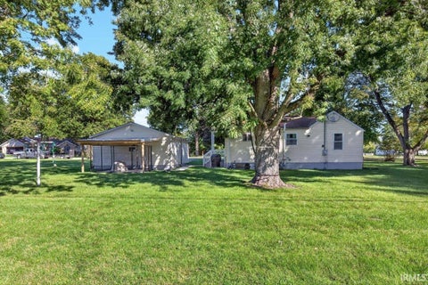 Tiny photo for 606 S Park Place, Fowler, IN 47944 (MLS # 202642109)