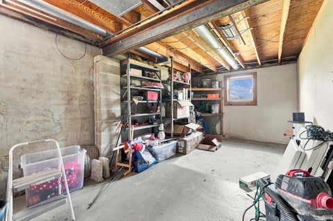Tiny photo for 1630 S 500 E County Road, Columbia City, IN 46725 (MLS # 202638880)
