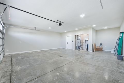 Tiny photo for 13234 Vista Verde Boulevard, Fort Wayne, IN 46818 (MLS # 202543579)
