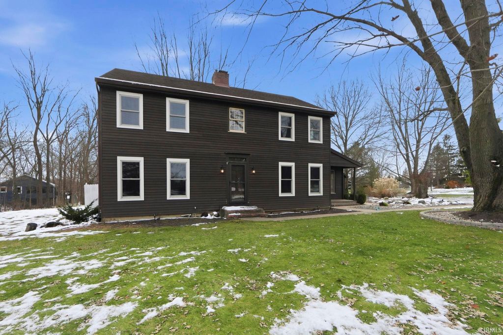 Photo of 5617 Sherington Road, Fort Wayne, IN 46814 (MLS # 202549290)