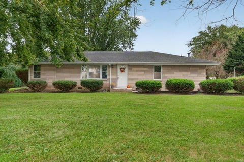 Tiny photo for 2225 W SYCAMORE Street, Kokomo, IN 46901 (MLS # 202639890)