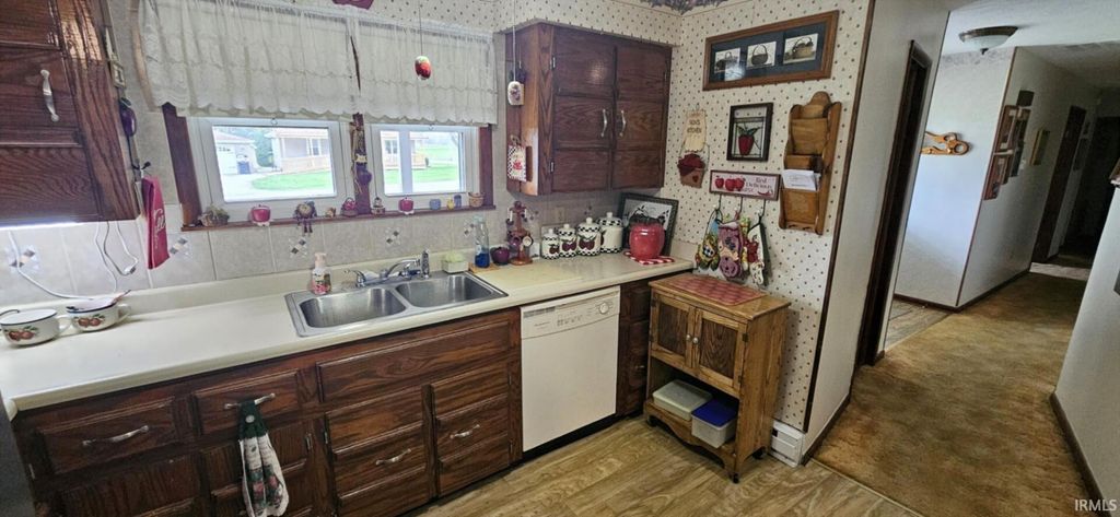 Photo of 528 Linden Drive, Spiceland, IN 47385 (MLS # 202611363)