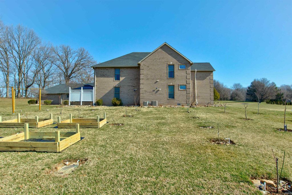 Photo of 3406 E Douglas Drive, Vincennes, IN 47591 (MLS # 202606946)
